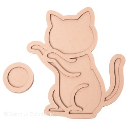 Kot bawiący się piłką - Wysypywanka sensoryczna