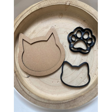 Zestaw na dzień kota - wysypywanki plus foremki